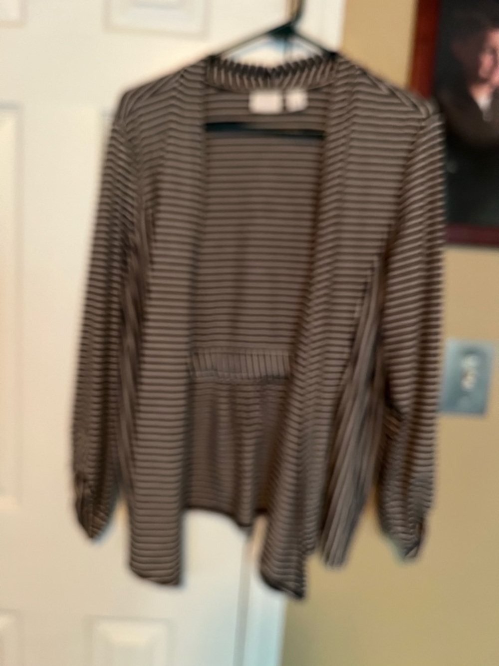 Weekends by Chico. Open-Front Women’s Cardigan Sweater - Chicos 2. Large